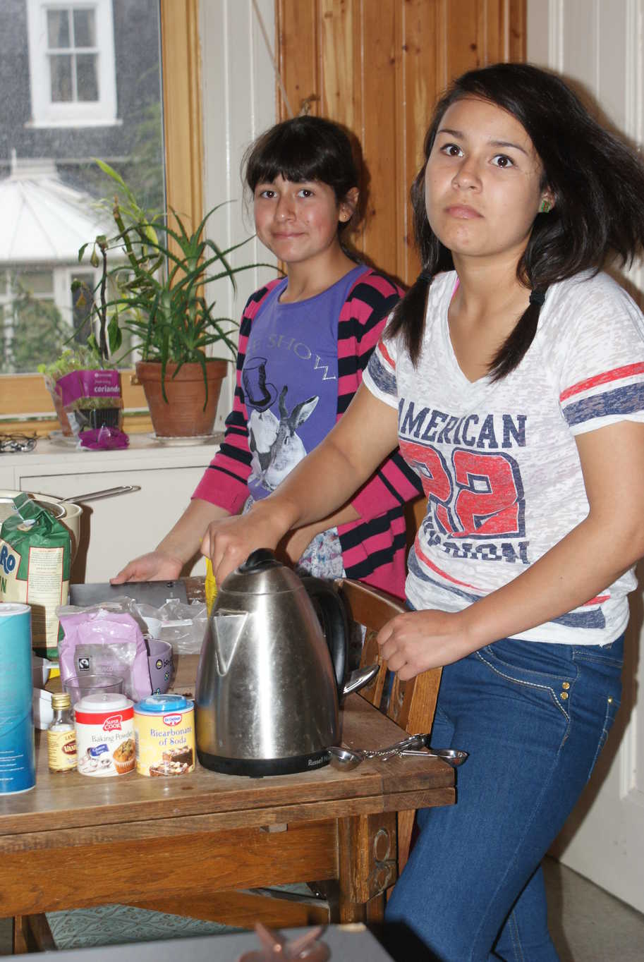 Girlies Baking